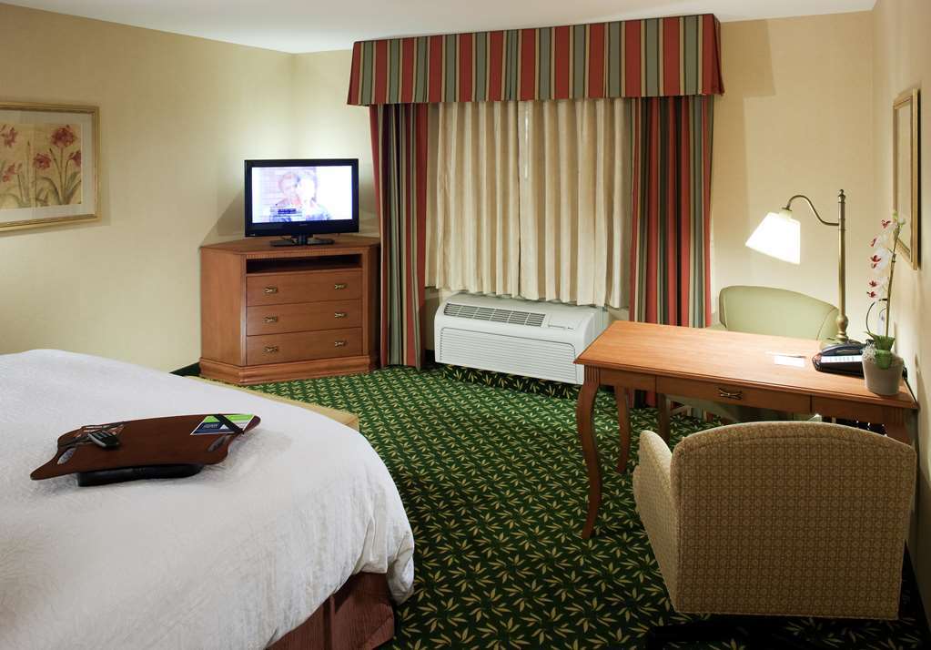 Hampton Inn & Suites Clovis Airport North Habitación foto
